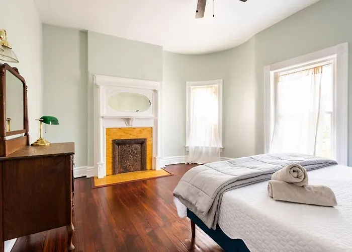 Spacious Castle House W/ Yard + Great Location!