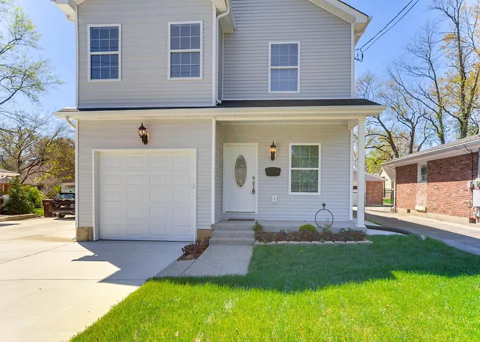 Louisville Retreat W/ Deck ~ 11 Mi To Downtown!